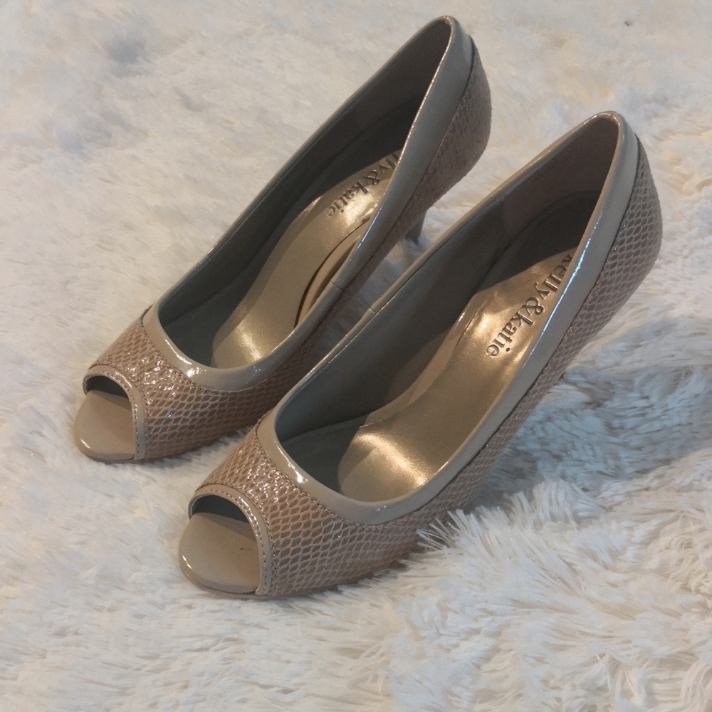 Kelly & Katie Peep Toe Heels